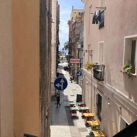 Leonida's 2 Open Space